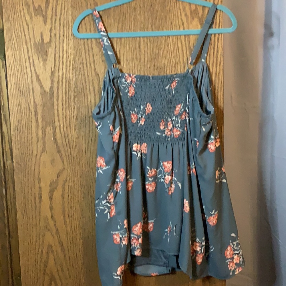 Torrid Top - Picture 3 of 3